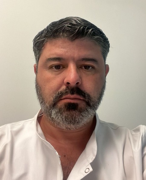 Dr. Ramiro Perez Valega